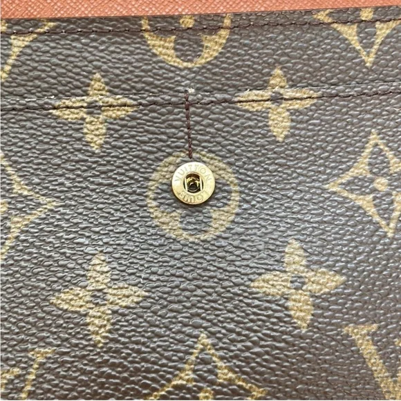 Traded  LOUIS VUITTON SARAH MONOGRAM WALLET AUTH & CHAIN LAST CHANCE - Picture 11 of 15